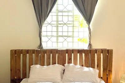 Image de Bomani House\n