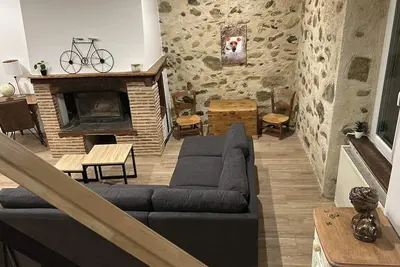 Image de Le refuge de Néo à 4km de Lourdes au pied des Pyrénées. Idéal pour les familles.