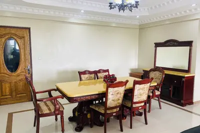 Image de Chic 2-bedroom apartment with Ac, WiFi in welcoming Dar es Salaam