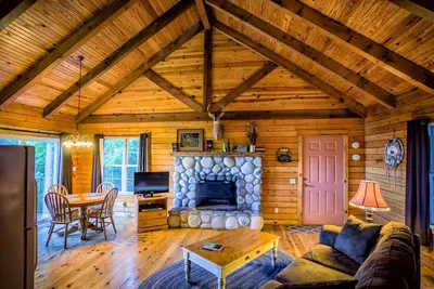 Image de Gorgeous View Log Cabin