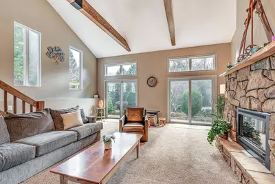 Image de Campton Cabin Near White Mountain Nat'l Forest