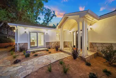 Image de Elegant Home Near Sf & Napa