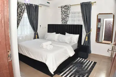 Image de Comfortable 3 bedroom apartment in Asaba