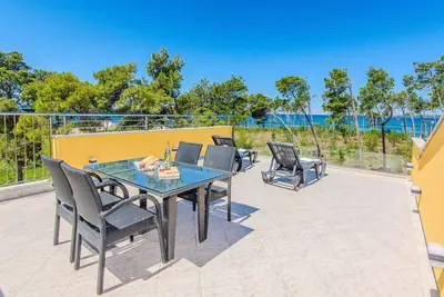 Image de Superbe appartement à Privlaka avec.