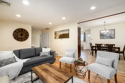 Image de Spacious 4-bedroom house with great amenities in enjoyable Columbus