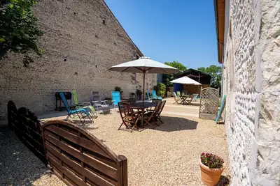 Image de Maison de vacances 'Pâquerette' avec piscine partagée, terrasse privée et Wi-Fi