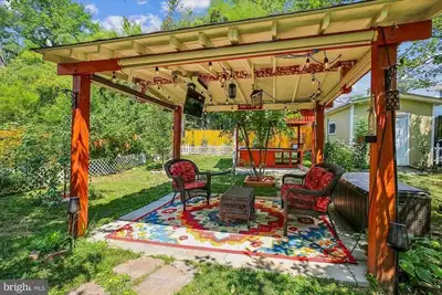 Image de Modern Cozy Silver Spring Getaway Basement Guesthouse - Close to Dc