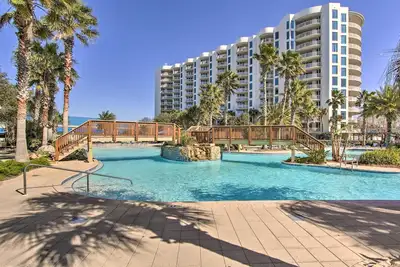 Image de Walk to White-Sand Beach: Resort Condo in Destin!