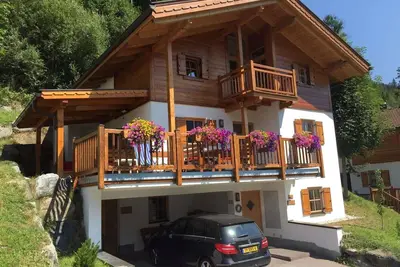 Image de Chalet calme avec sauna à Königsleiten
