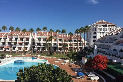 Image de Ocean front apartment in Las Americas center. Parque Santiago 2