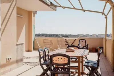 Image de Appartement au dernier étage avec vue sur la mer à Gallipoli
