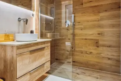 Image de Experience Elegant City Living\n\n