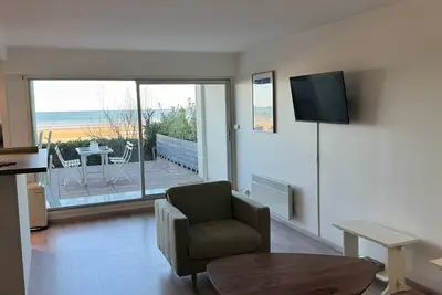 Image de Appartement 3 pièces avec accès direct plage et WiFi