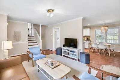 Image de Your Atlanta Adventure Starts Here  4br