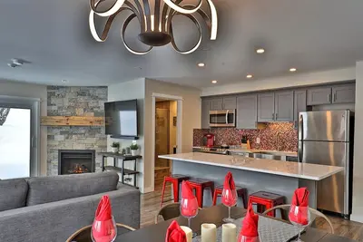 Image de The Forest Fun Suite at Killington Center: 2rm/2ba Condo. Pool. Bus. Discounted Ski Rentals!