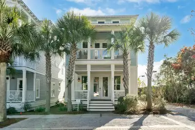 Image de Seacrest Beach 30a Gulf Views Overlooking Alys Beach Tennis + Pickleball Courts