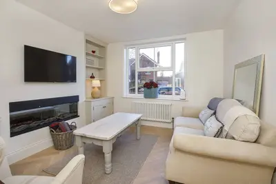 Image de Maison-Prestige-Salle de bain et douche-Vue sur Jardin