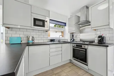 Image de Home from home, 3 bed, sleeps 6 free parking and WiFi