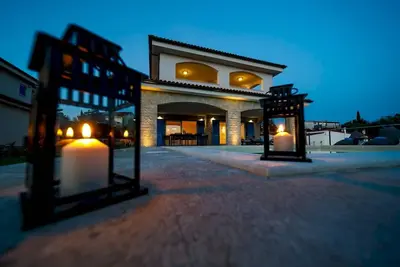 Image de Modern Villa Loma 2***** with a view and an outdoor pool on Krk