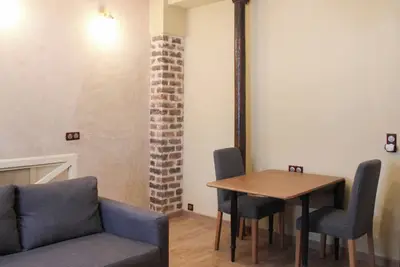 Image de Appartement cosy proche de la Tour Eiffel