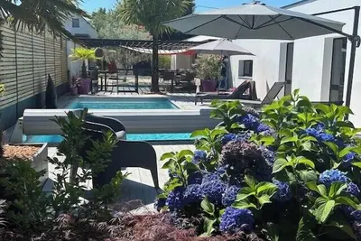 Image de Magnifique maison, vannes, avec piscine