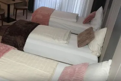 Image de Deluxe family room