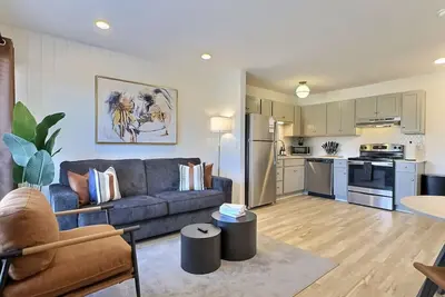 Image de Urban Hideaway Near Downtown Hotspots