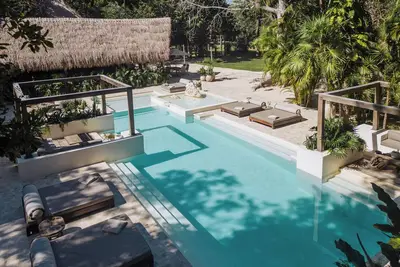 Onze Xpuha Sanctuary