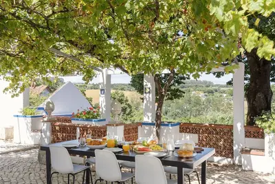 Image de Arneiro Garden House - Country Retreat w/ BioPool