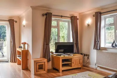 Image de 4 bedroom accommodation in Lymington
