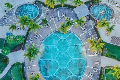 Image de 2-bedroom condo on Danzante Bay.