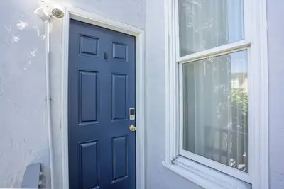 Image de 3 Bedroom Central Hayes Valley Condo by Shops, Restaurants, Bars, and Downtown