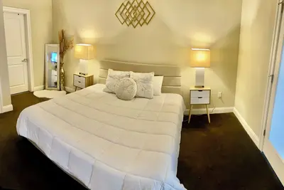 Image de Charming 2-Bedroom Apartment in Downtown Pittsburgh Amazing Views/Gym/Parking