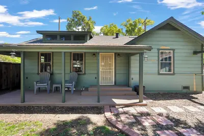 Image de Charming 2-bedroom house in Modesto with Ac and WiFi