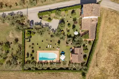 Image de Villa à Cortone avec 4 chambres à coucher, 7 couchages