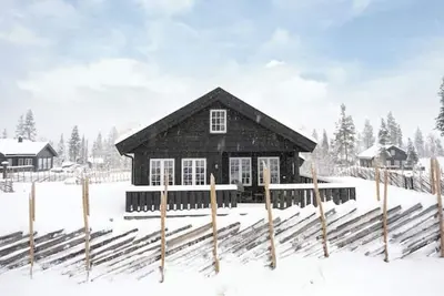 Image de Solsikten, cozy child-friendly cabin, 8 people