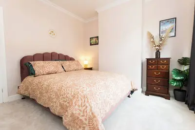 Image de Stylish 2-bed Leicester Townhouse