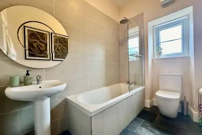 Image de The Green Door, Inverness