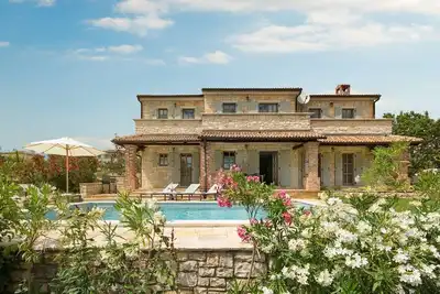 Image de Rustic Villa Rubus & Sylbum with a pool, family, bbq, pets