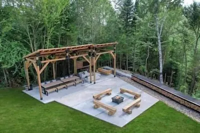 Image de Marbella Cabins: Estate Retreat near Tremblant