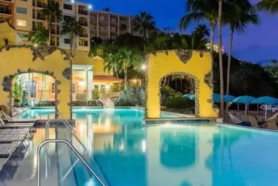 Image de 3 Marriott Frenchman Cove Resort & Spa, St. Thomas