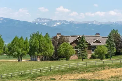 Image de Luxurious Mountain Home w/ Hot Tub & Teton Views