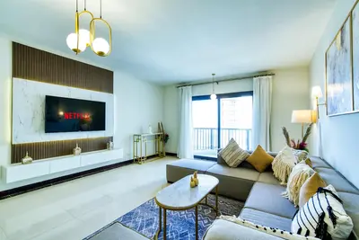 Image de The Lofts across Auc - C513, Lofts By Elegant - With Pool