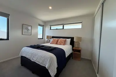 Image de Modern Villa. Walking distance to Beach, Bars & Restaurants