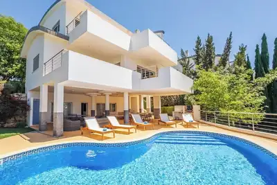 Image de Quinta da Fortaleza - 5 bedroom luxury beach villa (Sr89)\n