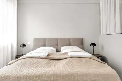 Swan Superior Studio Main Center