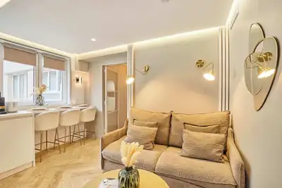 Image de Superbe Appartement Champs de Mars / Tour Eiffel