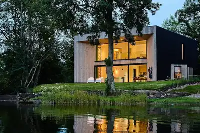 Image de Cormorant Chalet - Pure indulgence with great views, private garden and hot tub