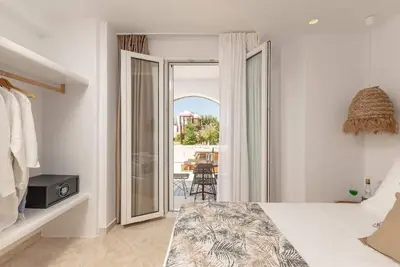 Image de King Deluxe Suite Side Sea View