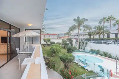 Home w/ Terrace in Playa del Inglés-Pool & Beach